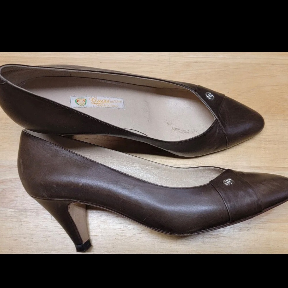 Women's Brown Gucci Pumps Heels Shoes - Size 38 (US Women’s 7) VINTAGE